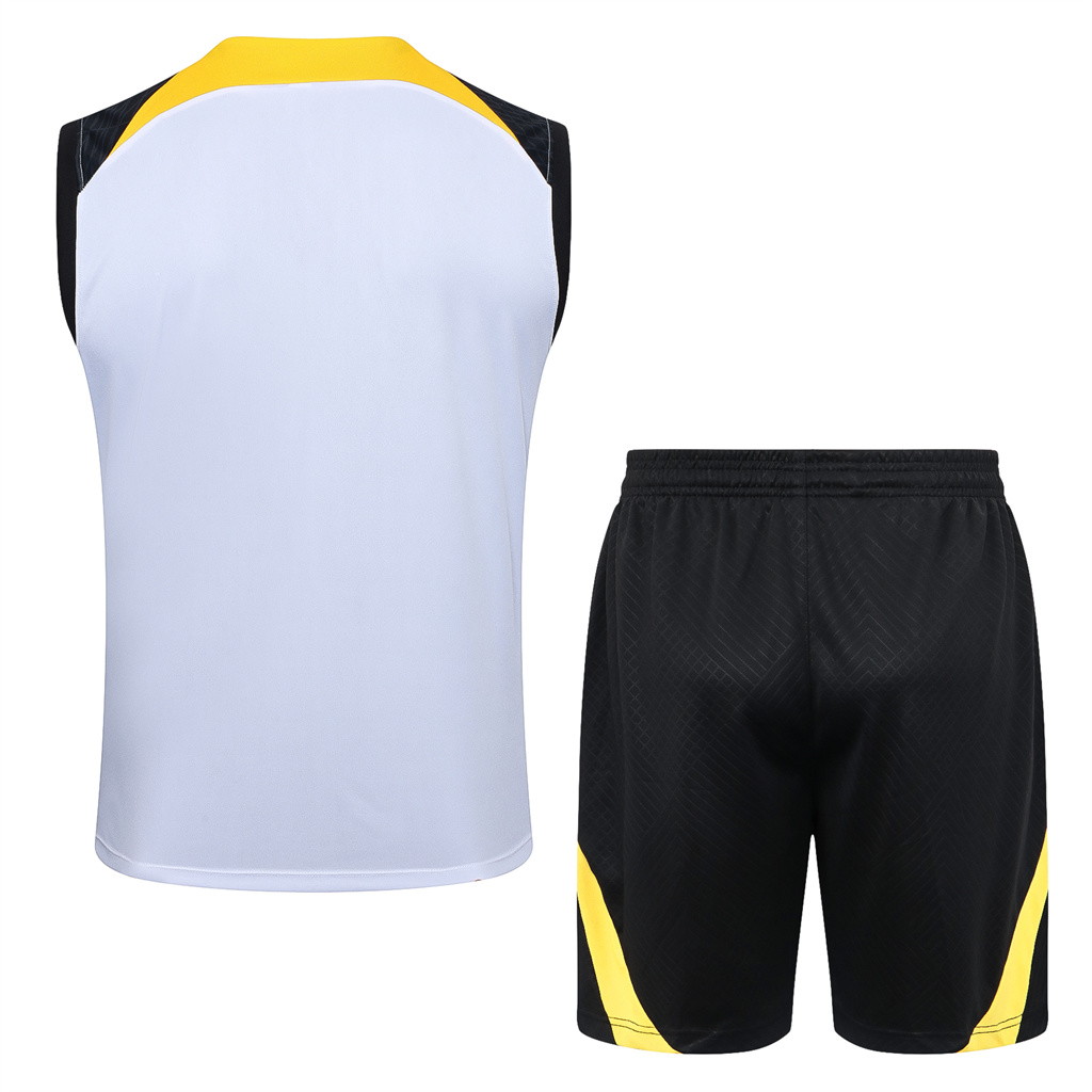 Chelsea Training Jersey 23/24 - Image 4