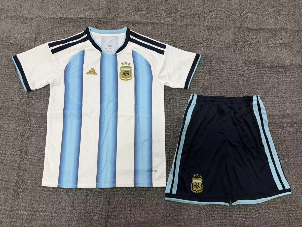Argentina 2026 World Cup Home Kids Suit - Image 2