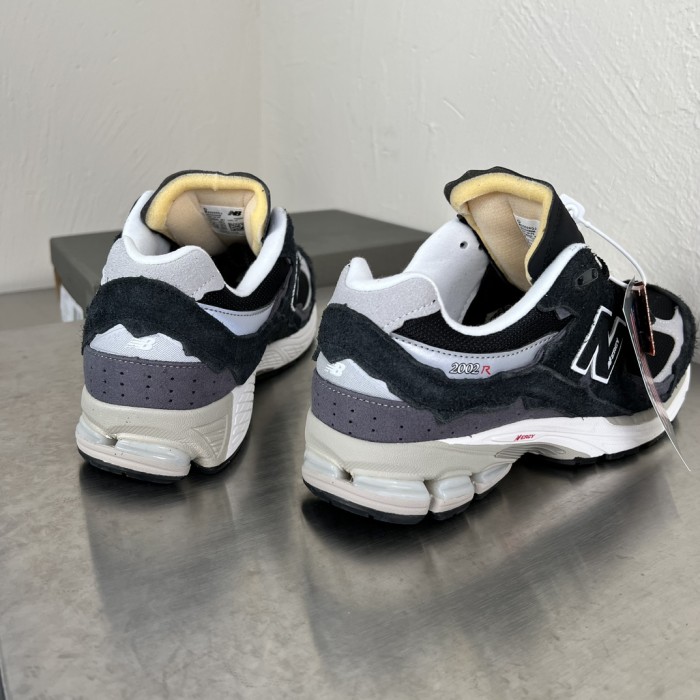 New Balance 2002R Protection Pack - Black / Grey - M2002RDJ - Image 5