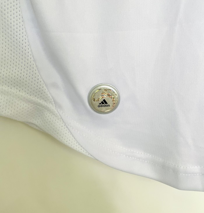 AC Milan Away Retro Jersey 2009/10 - Image 8