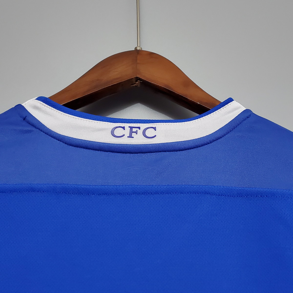 Chelsea Home Retro Jersey 2003/05 - Image 4